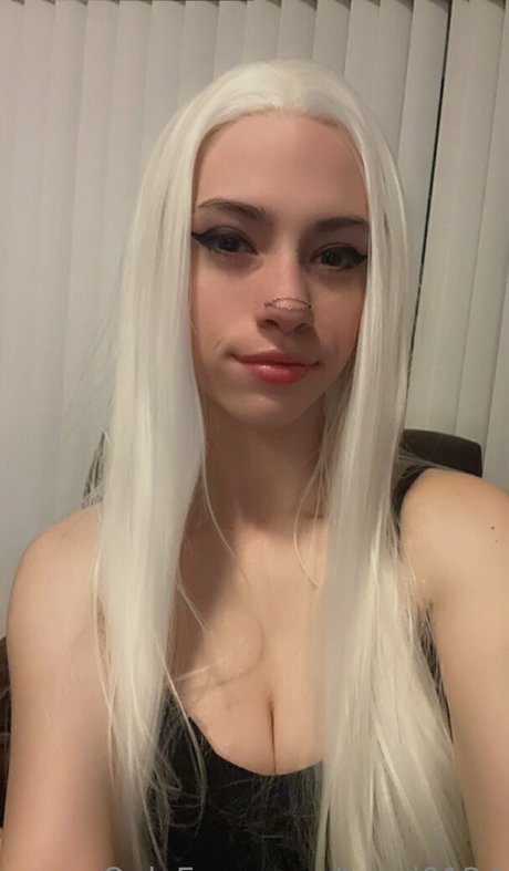 kami0124 art model pictures