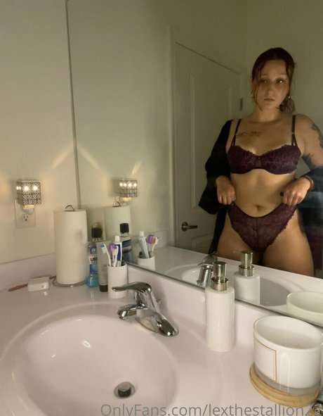 lexthestallion22 exclusive pornstar img