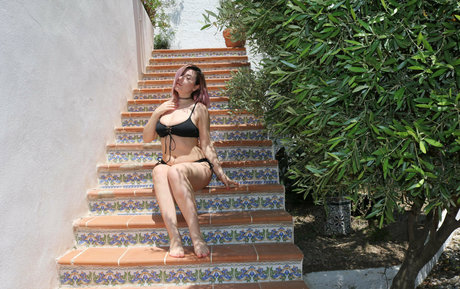 kyra june free actress photo