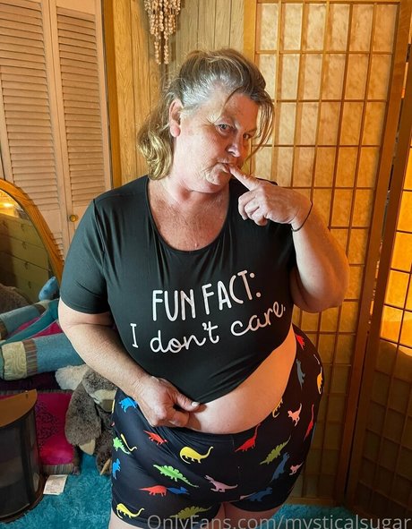 mysticalsugar model sexy pic