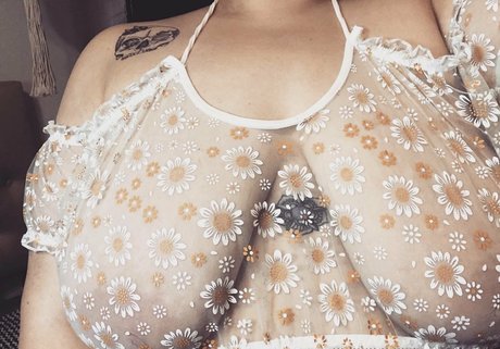 mamasthicc naked star pics