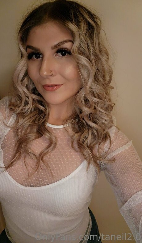 taneil2 0 naked star gallery