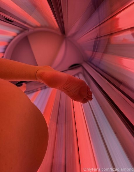 cuteelisen naked actress gallery