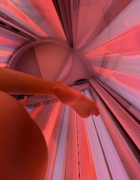 cuteelisen adult star picture