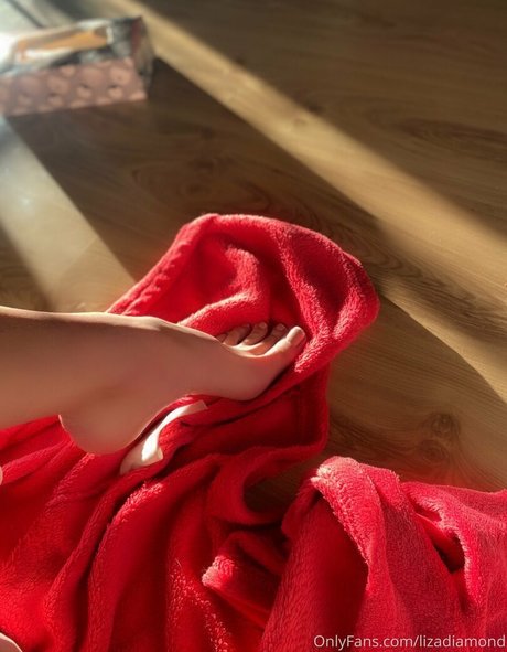 cuteelisen star nudes images