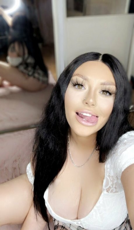 antoniagrahamx pornstar hot img