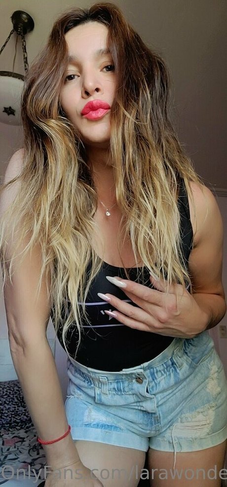 larawonder nice pornstar gallery