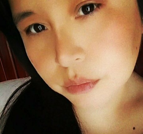 anaskim sex model image