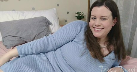 tessajulietfree pornstar beautiful pics