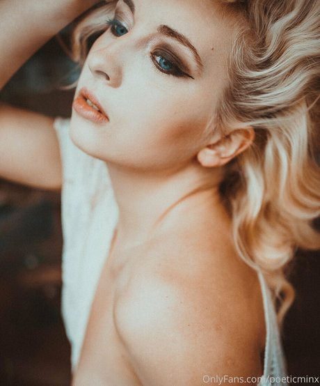 poeticminx star hot galleries