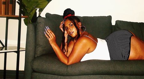 chubby wife onlyfans beautiful nude images