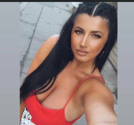 Aldianna beautiful pornstar image