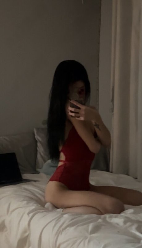 surelynotsi star erotic pic