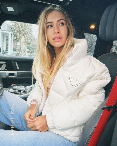 Alena Gerber pornstar beautiful photo