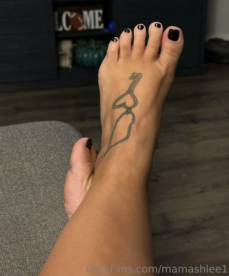mamashlee1 hot model gallery