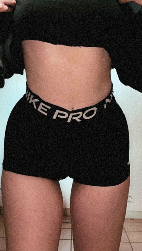 larissaxadventures free pornstar images