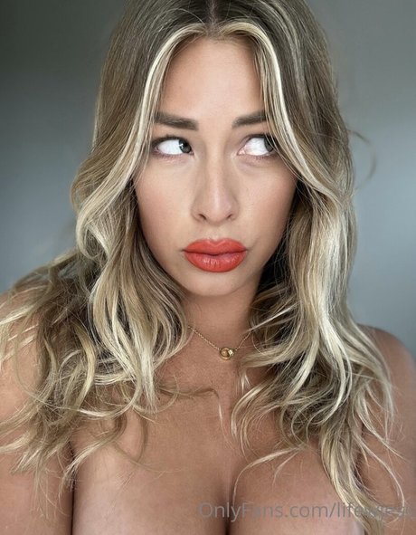 Lifewjess naked star pictures