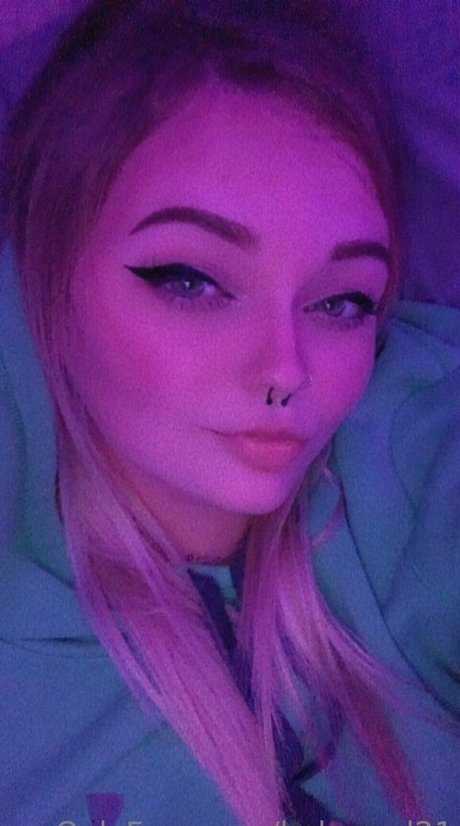 bxbygxrl21 pornstar top photo