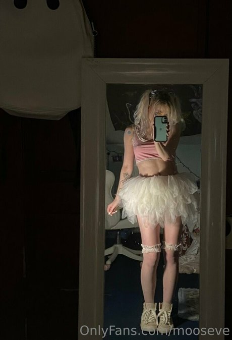 mooseve hot star archive