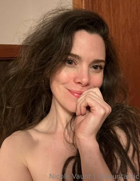 vauntastic pornstar erotic pictures