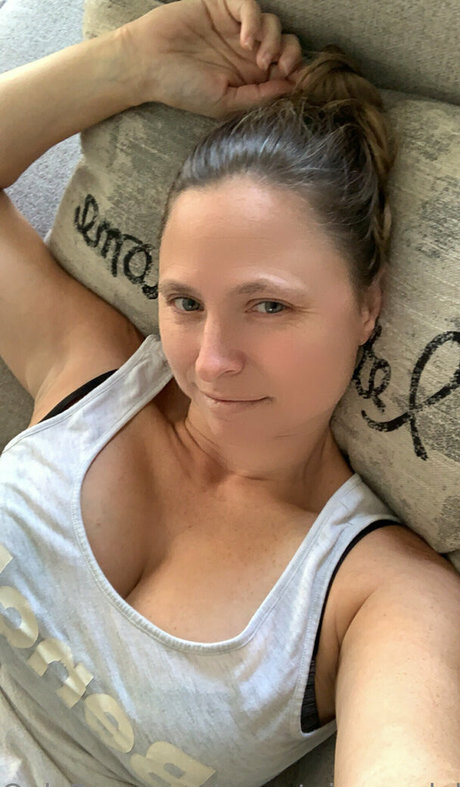 secretpineapplebabe model exclusive galleries