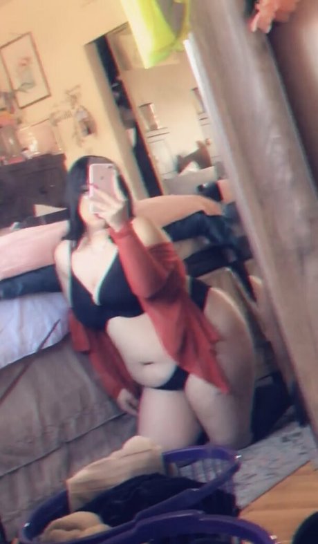 keonavalentine model sex photo