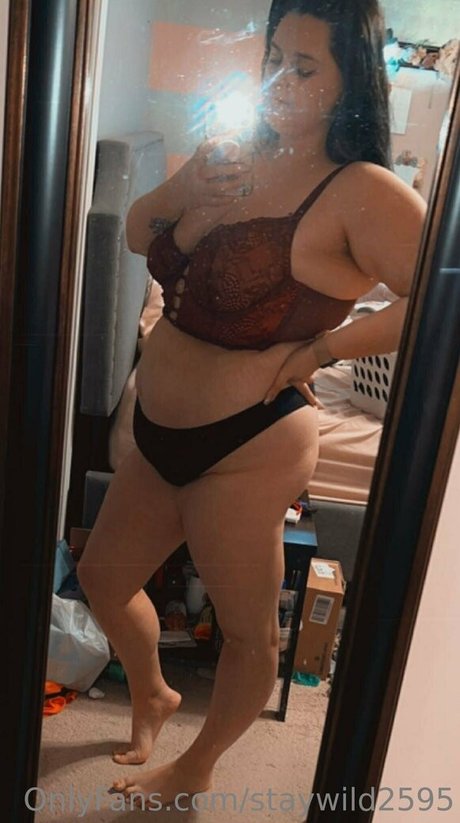 staywild2595 model high quality picture