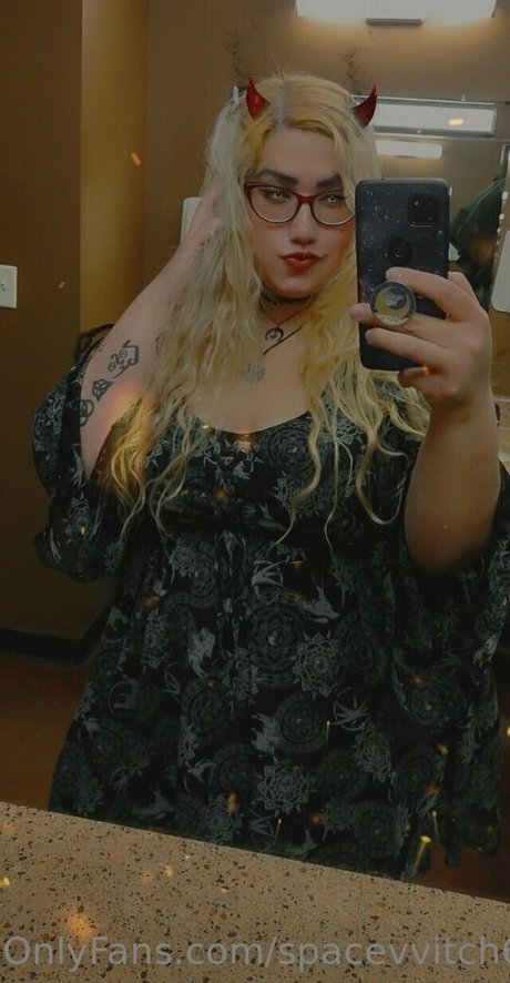 spacevvitch666 best star picture