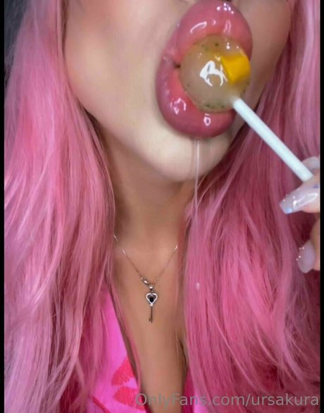 ursakura nudes pornstar image