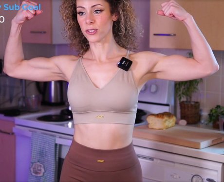 itsmisscurly star adult photos