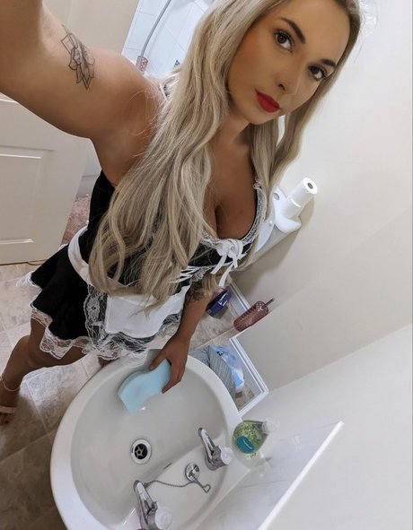 admire amii model top galleries