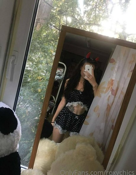 roxychics star adult pic