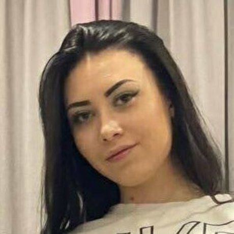 roxychics nude model photos