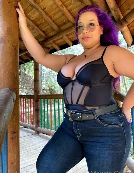 maggiequeen best model pictures