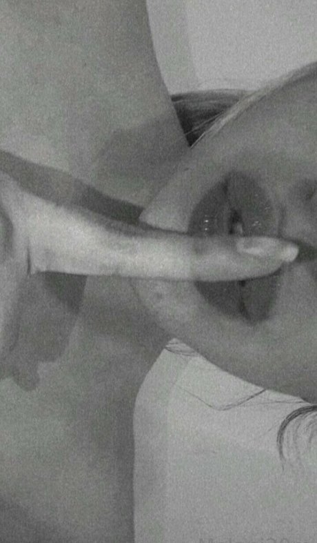 melani20m model adult pics