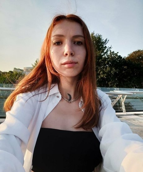 kiraroxx best model picture