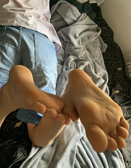 emile4you naked model photo