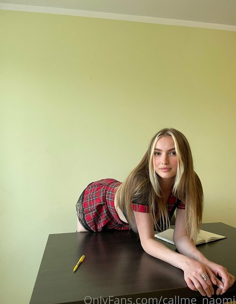 callme naomi xxx model archive