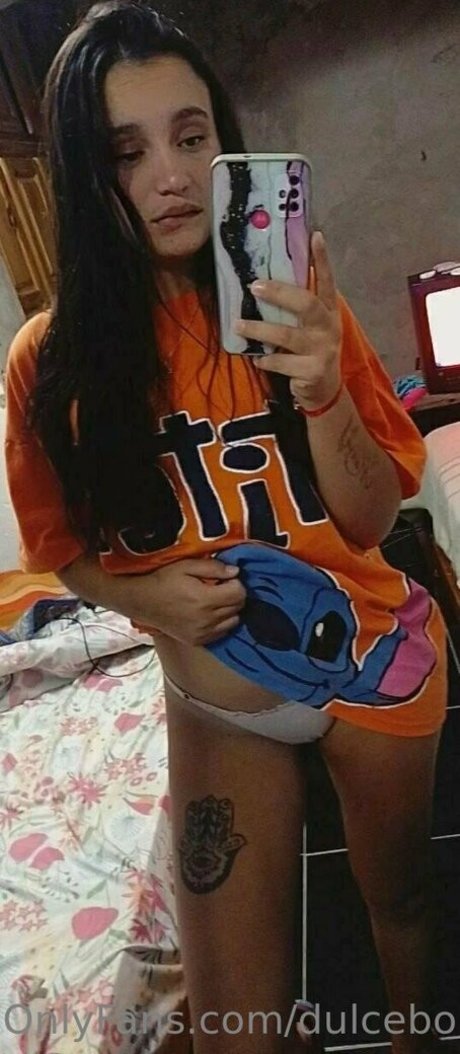 dulcebombom2 pornographic model archive