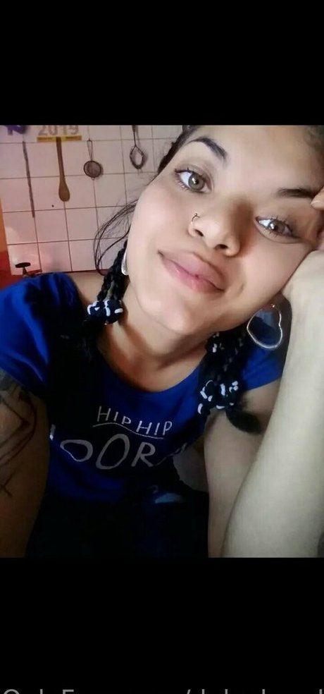 dulcebombom2 xxx star pics