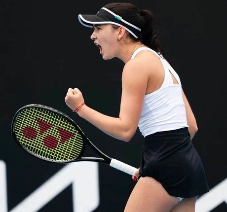 Eva Lys nude star photo