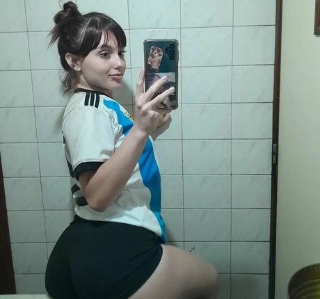 Diane Saletti model photo