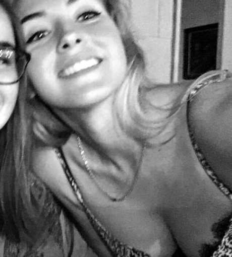 emilycc naked pornstar picture