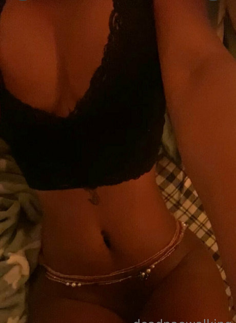 deadnaefree pornstar exclusive galleries