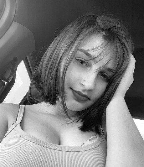 alex hazell pornstar beautiful pic