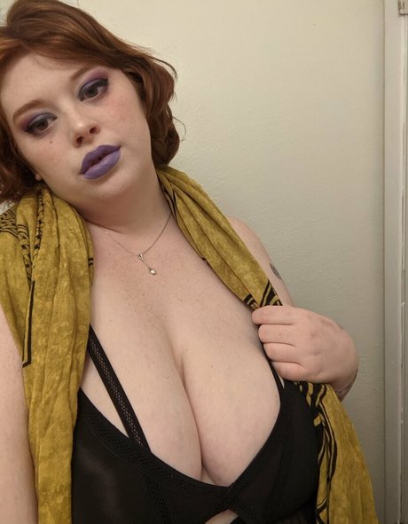 belthaneb model nude gallery