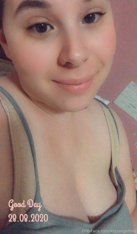 kittyangelfree pretty pornstar photo