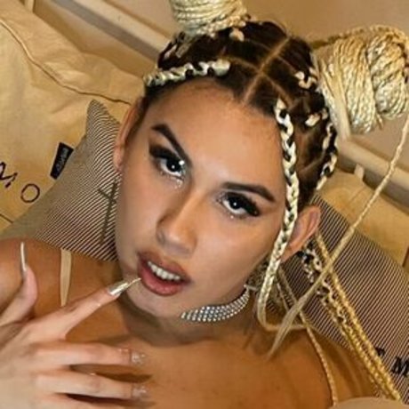 Giuli Turns nice pornstar galleries