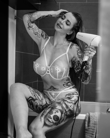 MayasWorld pornographic actress gallery