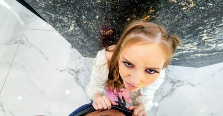 violetcox pornstar hd gallery